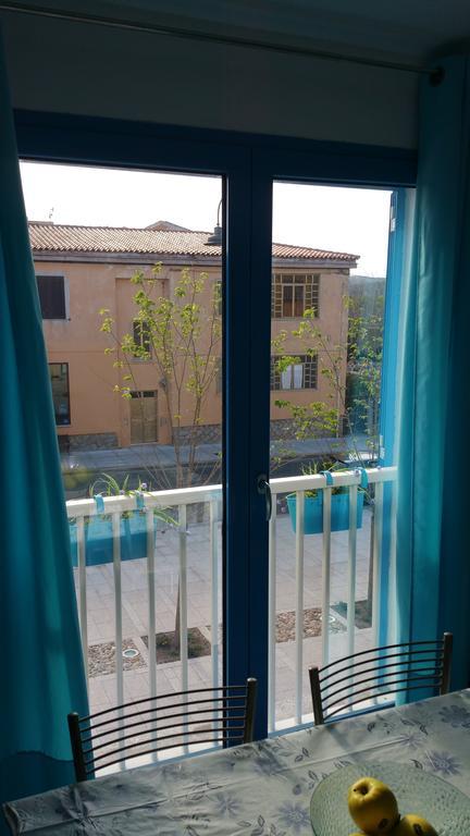 Casa Vacanze Daniela 산타테레사의갈루라 외부 사진